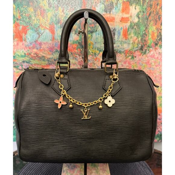 Gorgeous Handmade Designer Bag Purse Charm Keychain - Picture 2 of 8